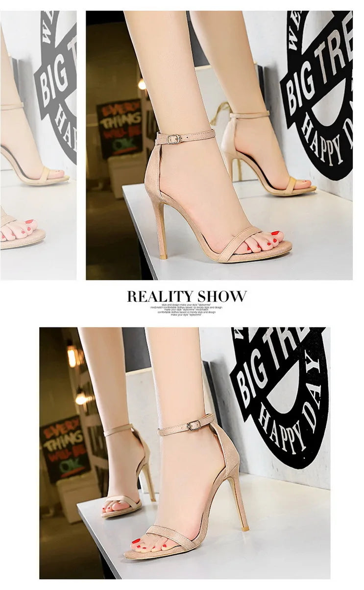 H8b63a91ff93f40f3ab3dfe5cba4b44b1f - Uniquely Yours Designs